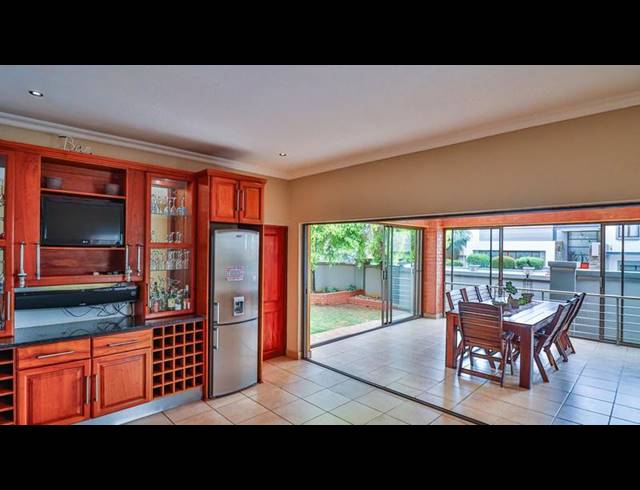 3 BEDROOM HOUSE FOR SALE IN MIDLANDS ESTATE